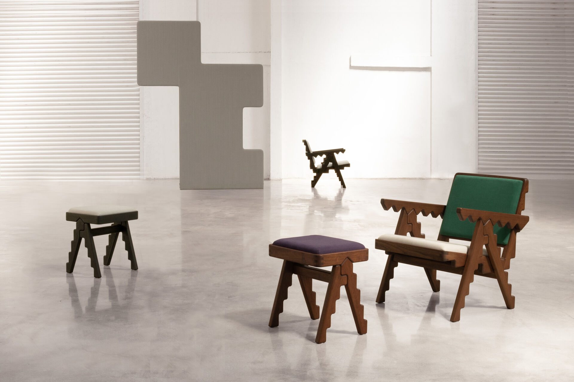 02 Brown Chair Multicolour Fabric