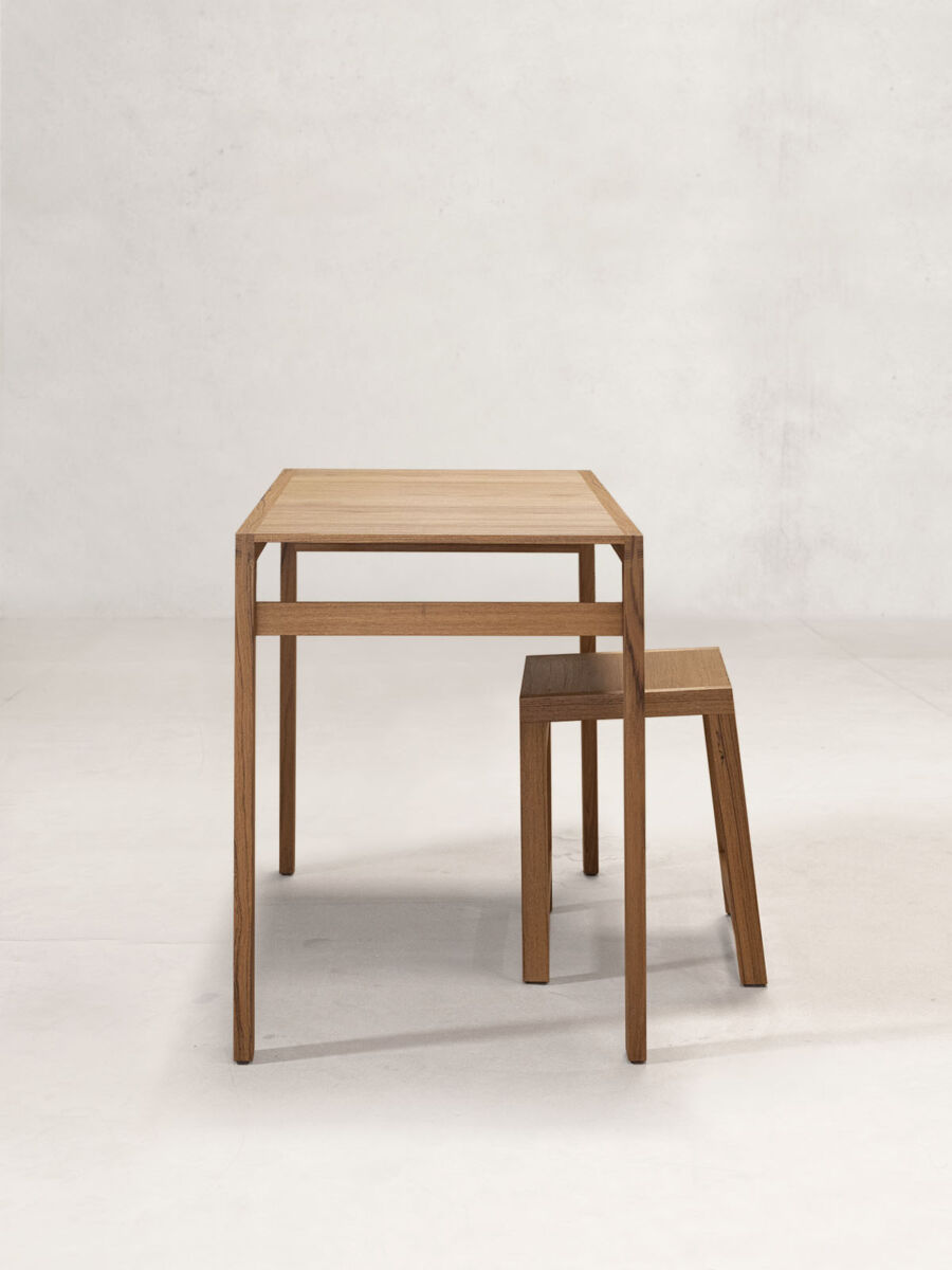 02 Klemens Study table