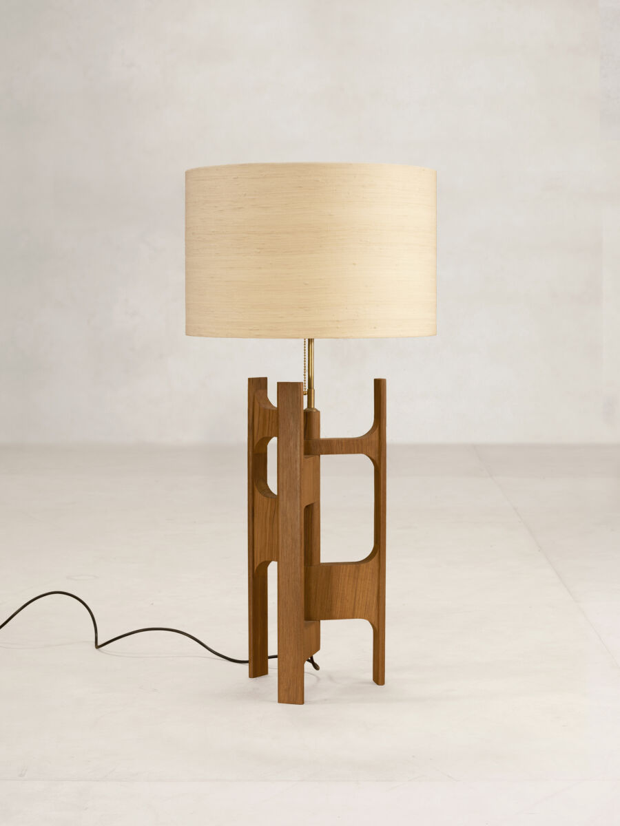 03 XL Table Lamp Isometric