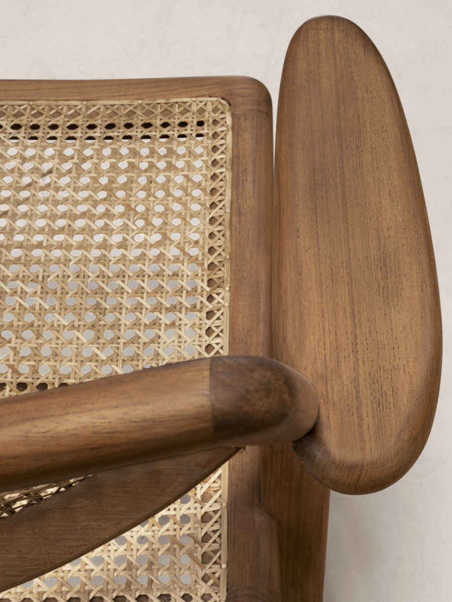 04 Mungaru Easy Arm Chair Detail A