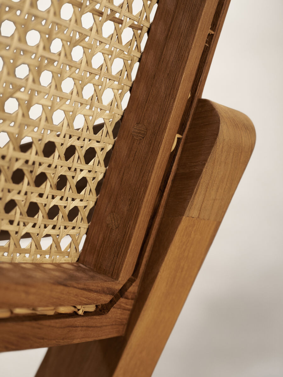 The x chair on sale