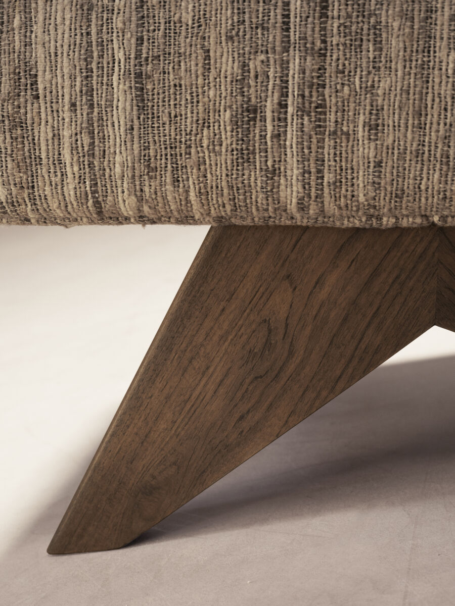 05 UAC Gicha Detail B