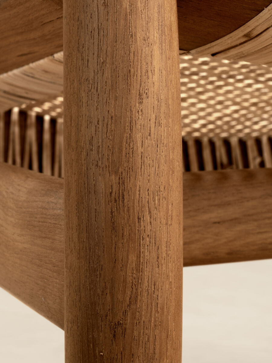 06 Tan Mod Chair Detail C