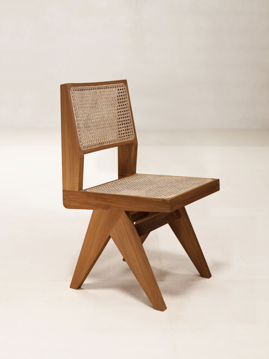 Phantom hands deals chair