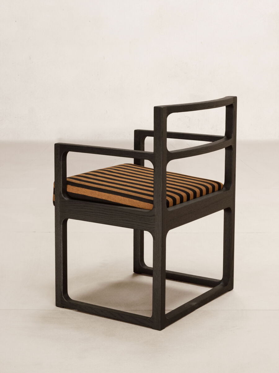 02 Bentota Isometric Rear