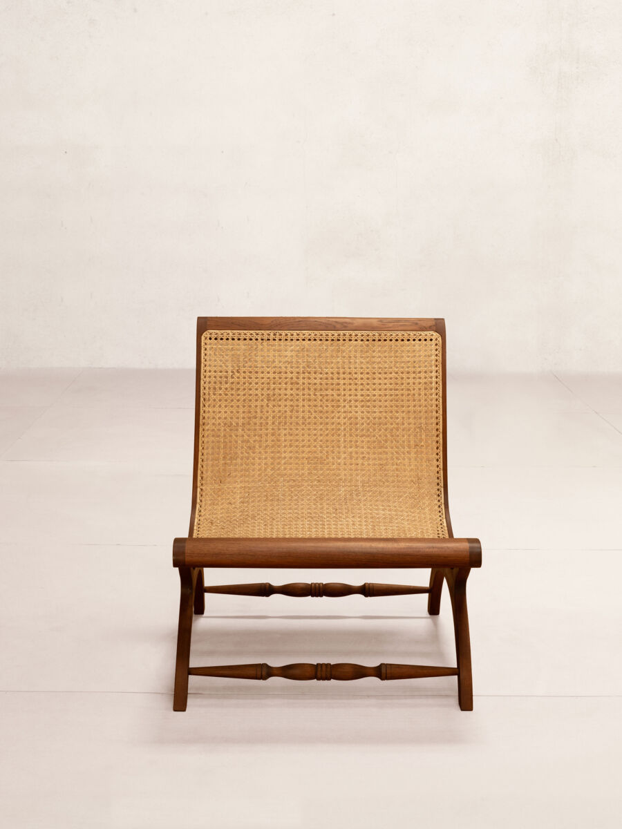 04 Cane Seat Front Profile