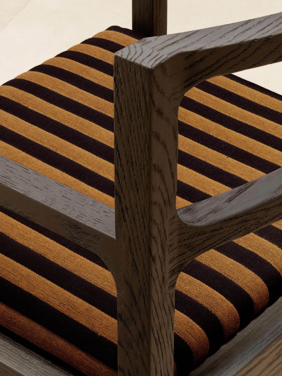 05 Bentota Chair Rear Detail