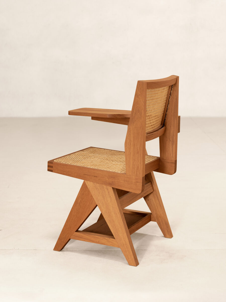 02 Jeanneret Writing Chair Profile Iso Rear