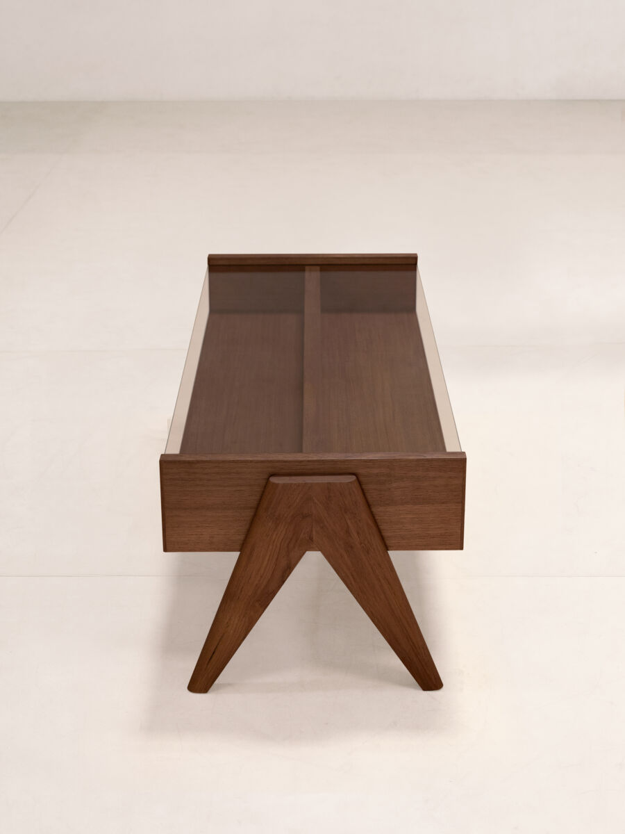 02 Ch Coffee Table Front DS V1