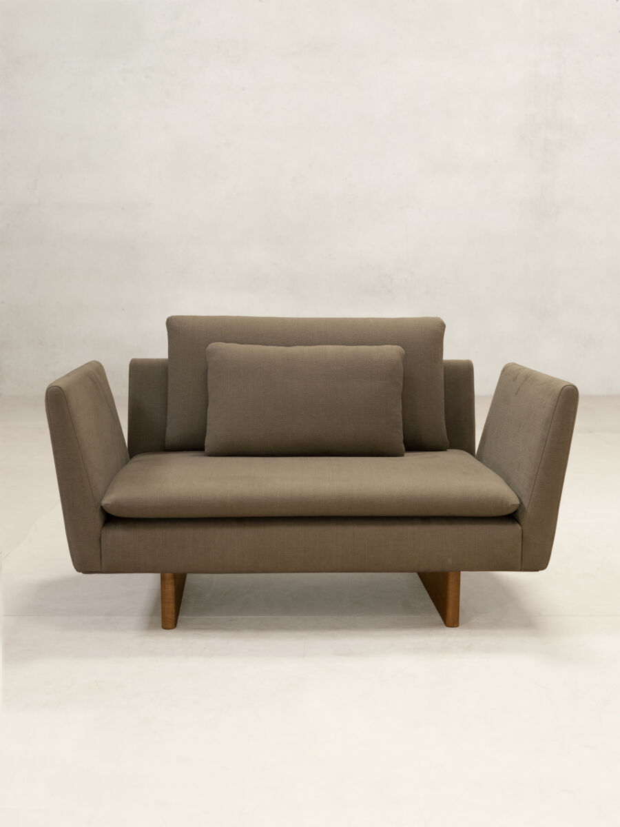 02 XL Single Seater Front