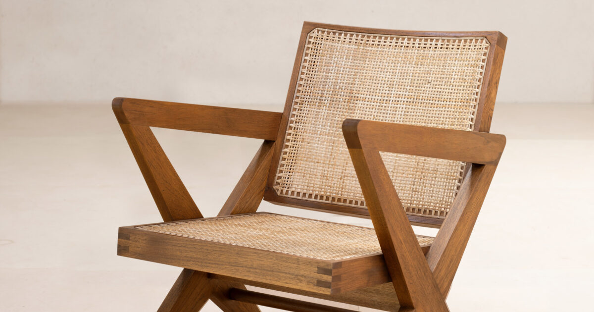 Pierre Jeanneret Easy Armchair X Leg | Phantom Hands