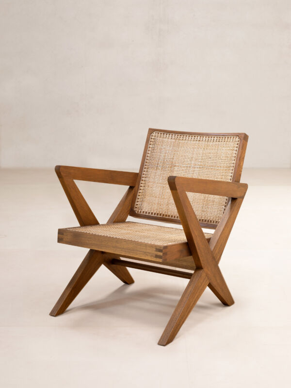 01 Easy X Chair Isometric Natural Teak