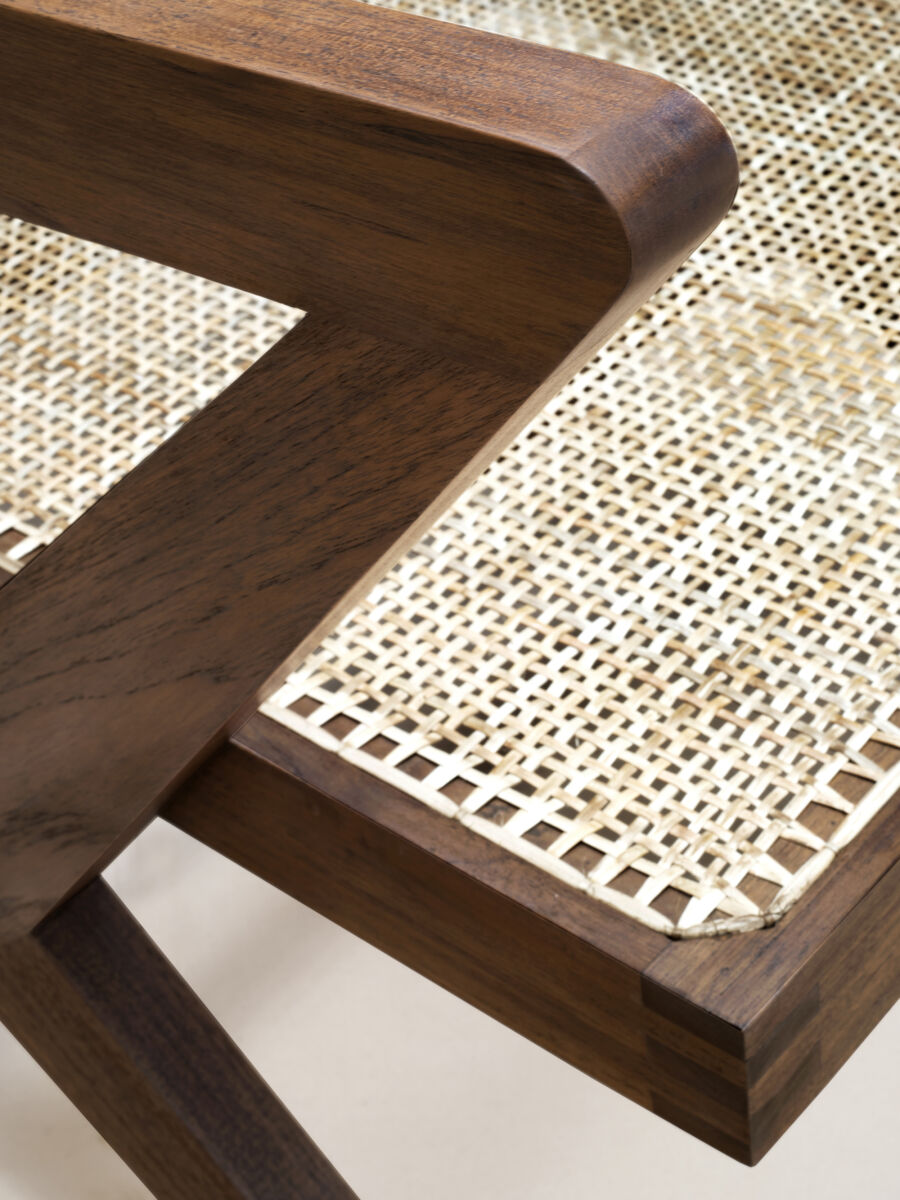Phantom hands jeanneret sales