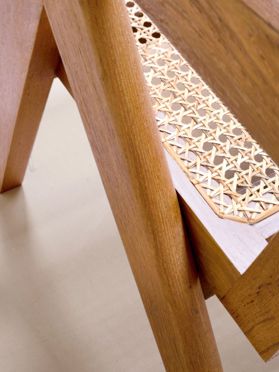 04 EC Detail C Natural Teak V2