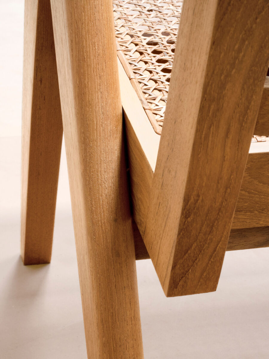 05 EC Detail A N Atural Teak V2