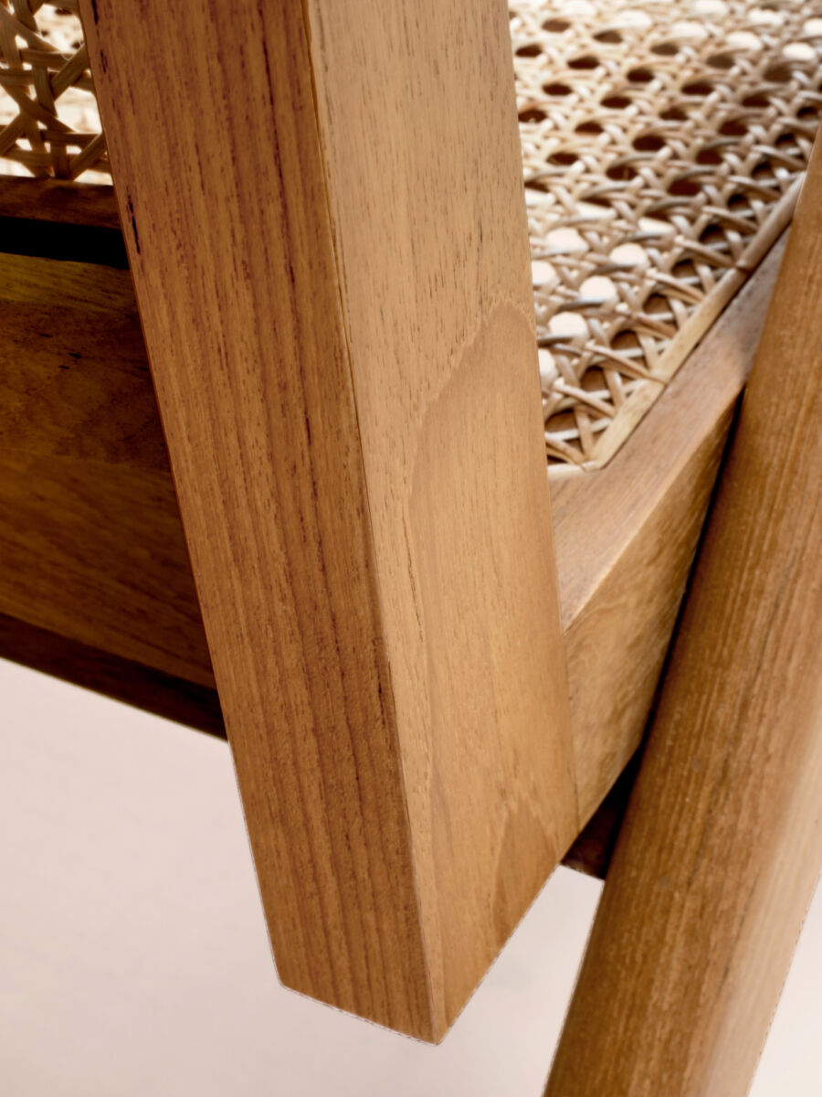 05 EC Detail B Natural Teak V2