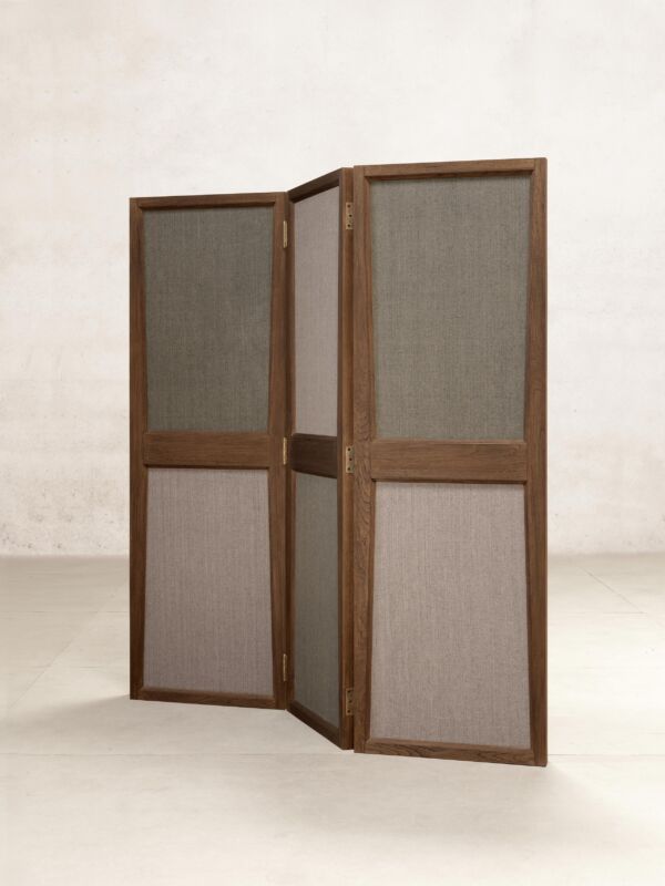 Chandigarh_three-panel-folding-screen-phantom-hands-pierre-jeanneret-isometric-view