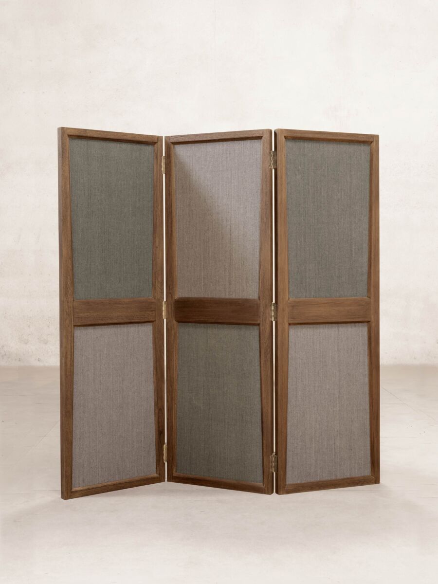 Chandigarh-three-panel-folding-screen-phantom-hands-pierre-jeanneret-front-view