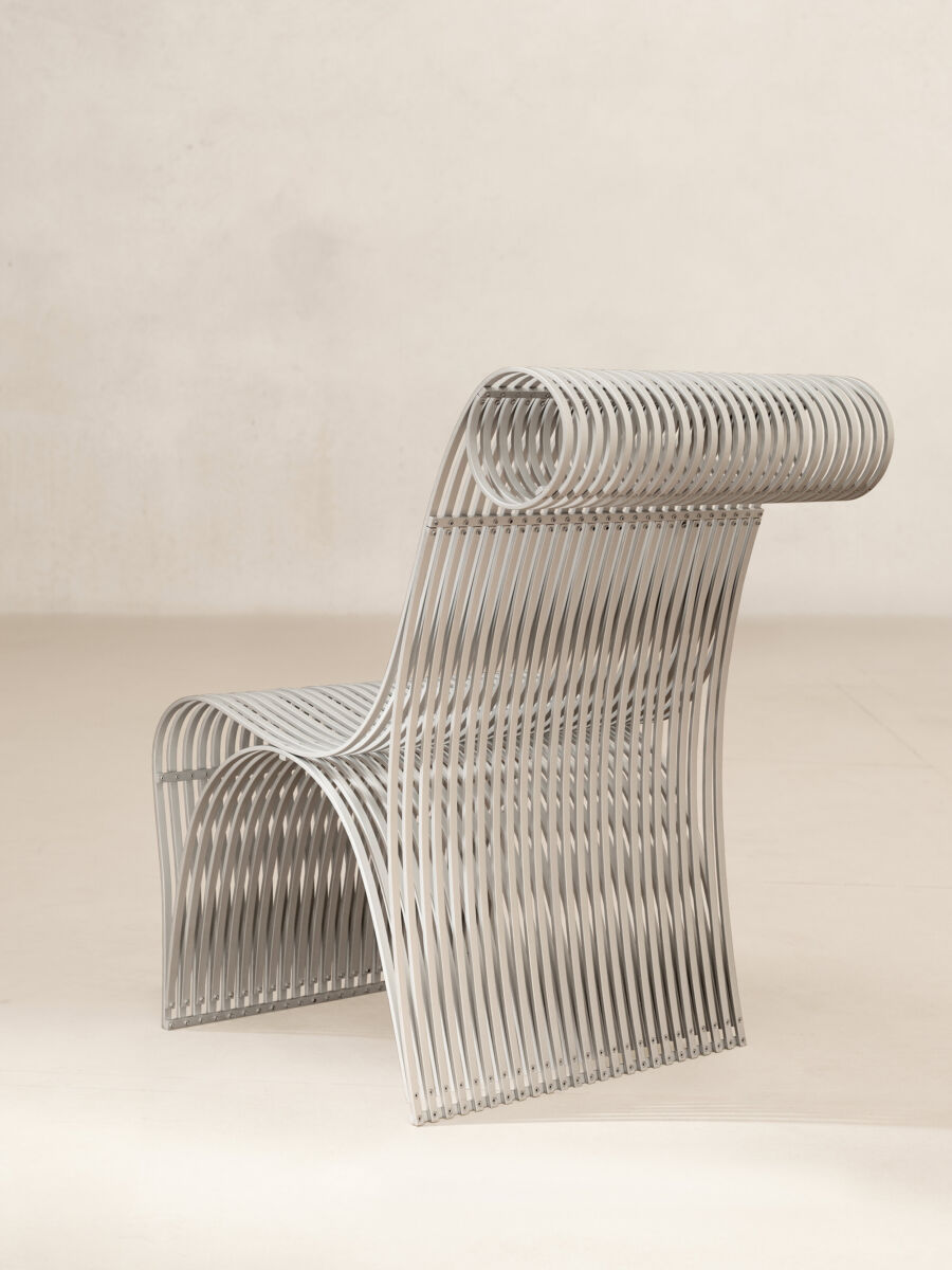 02 K Metal Chair Profile Iso Rear