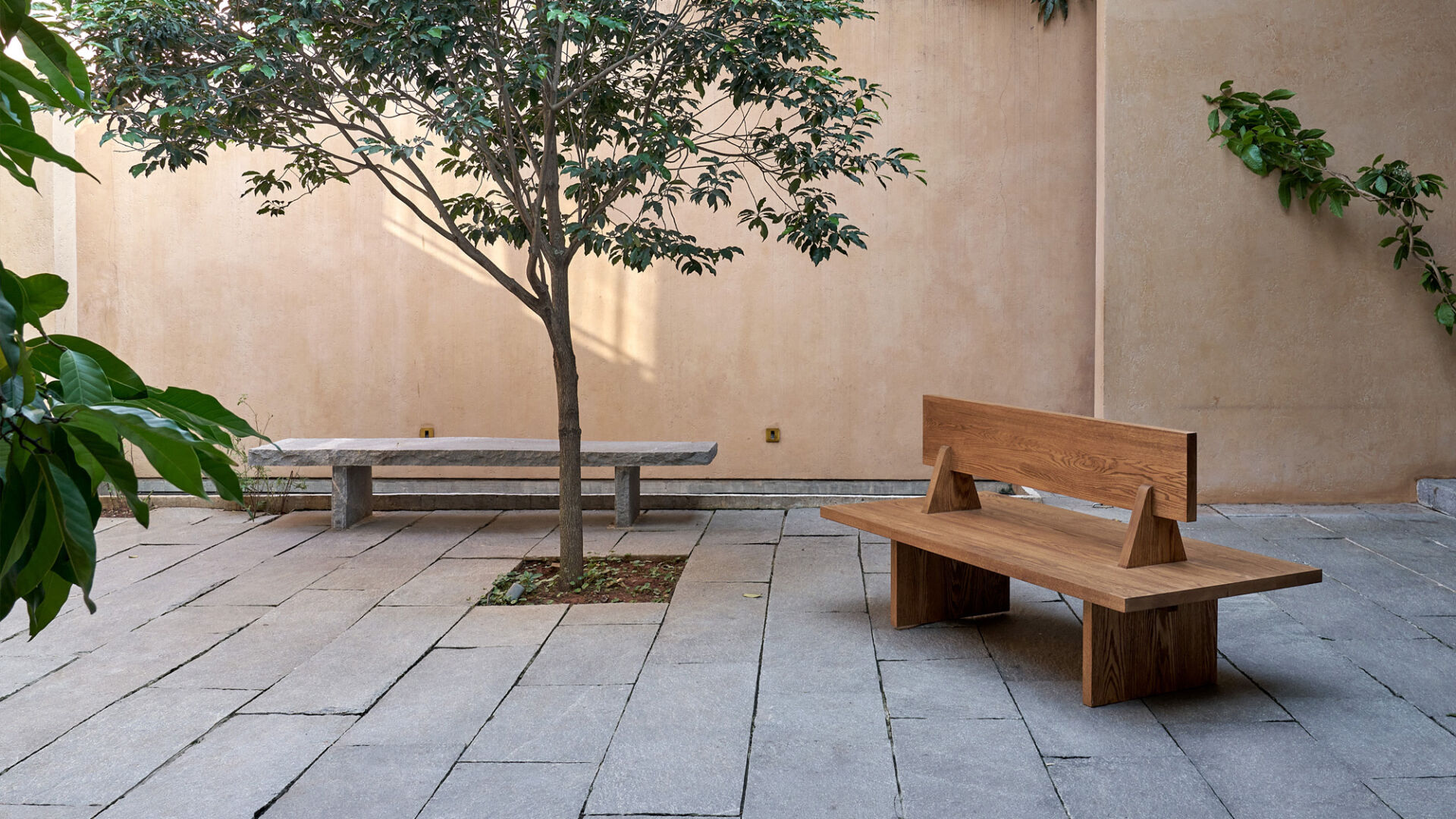 Kandalama Perch Bench