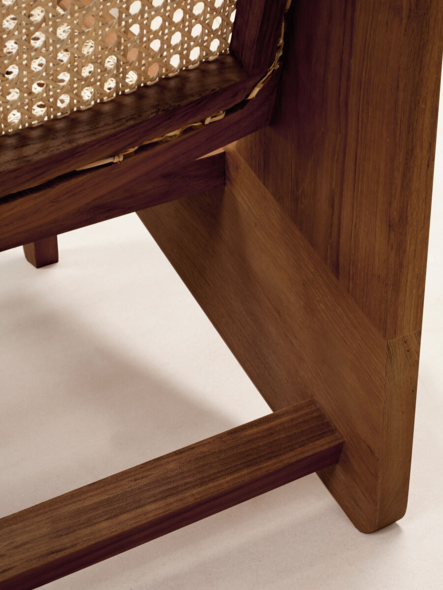 05 Kangaroo Natural Detail B Dark Stain