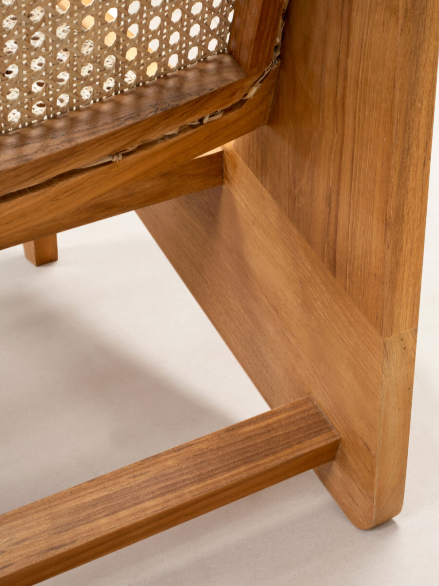 05 Kangaroo Natural Detail B Natural Teak