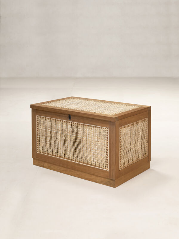 01 Laundry Basket Isometric