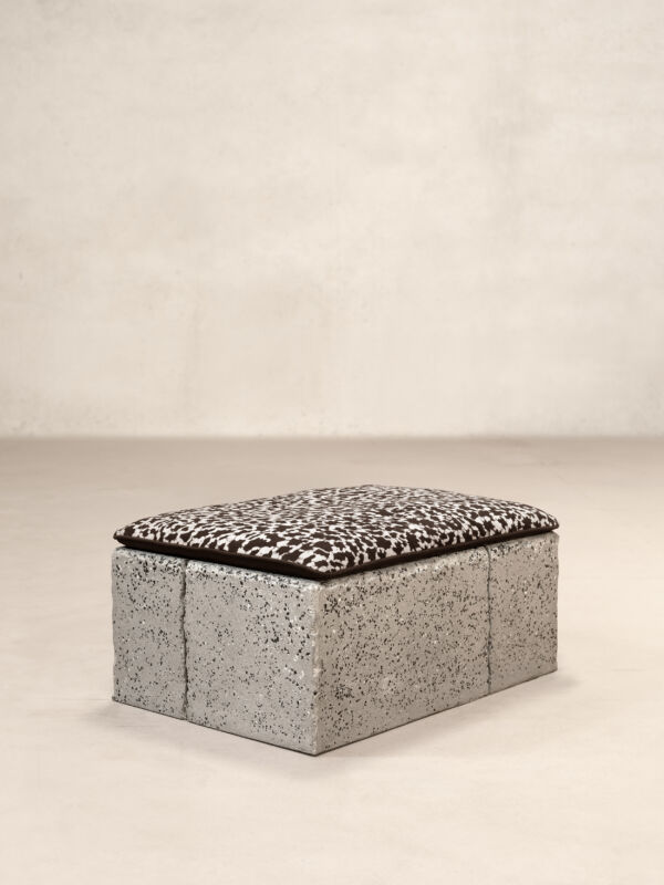 00 Leopold Seat Preview