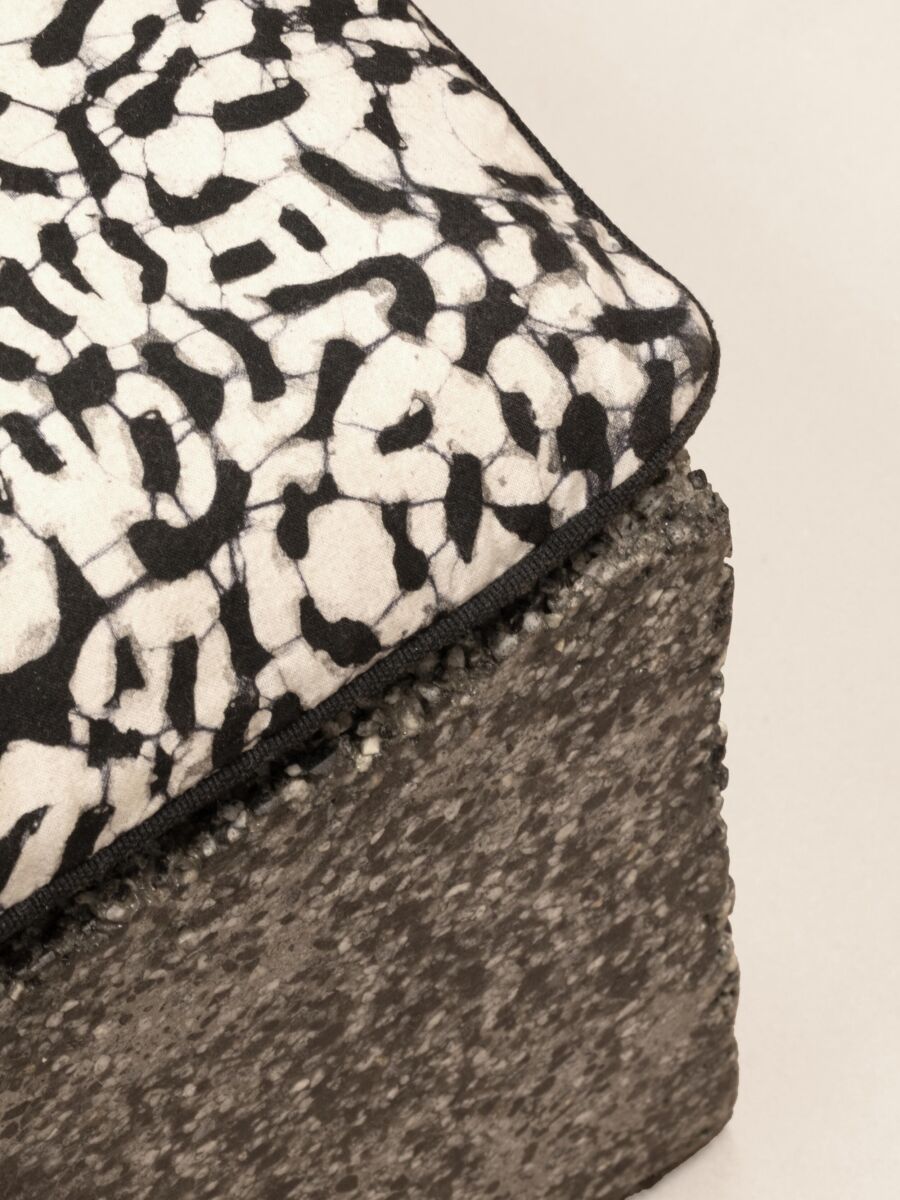 06 Leopold Seat Detail Corner