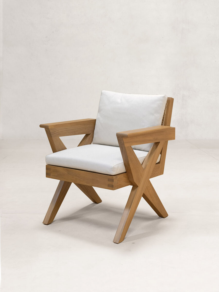 03 AP Lounge Chair Iso Natural