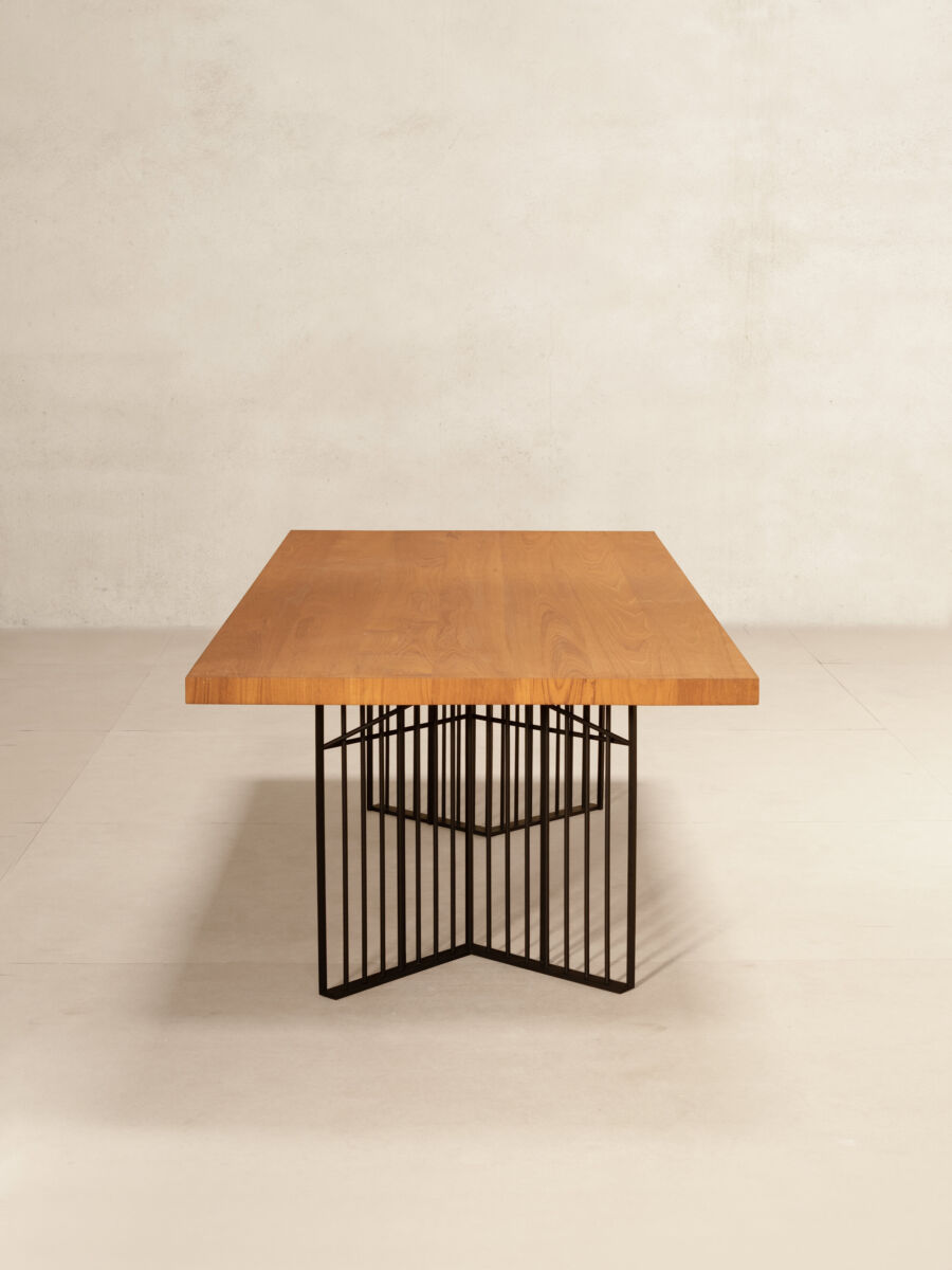 03 Lunu Dining Front