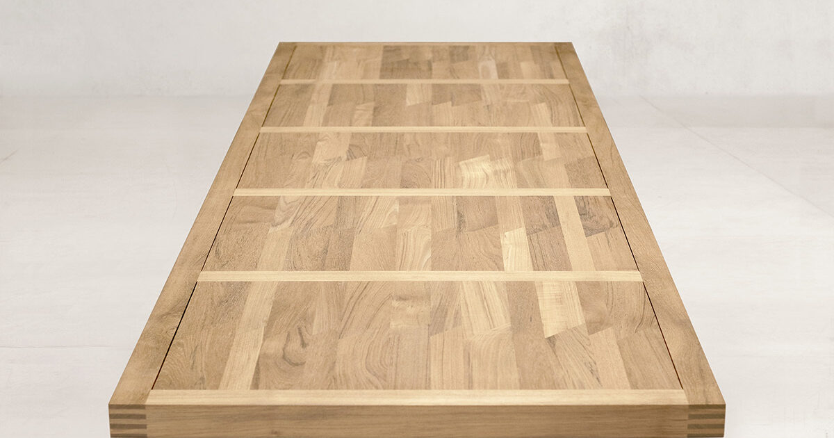 Nandi Dining Table | Phantom Hands