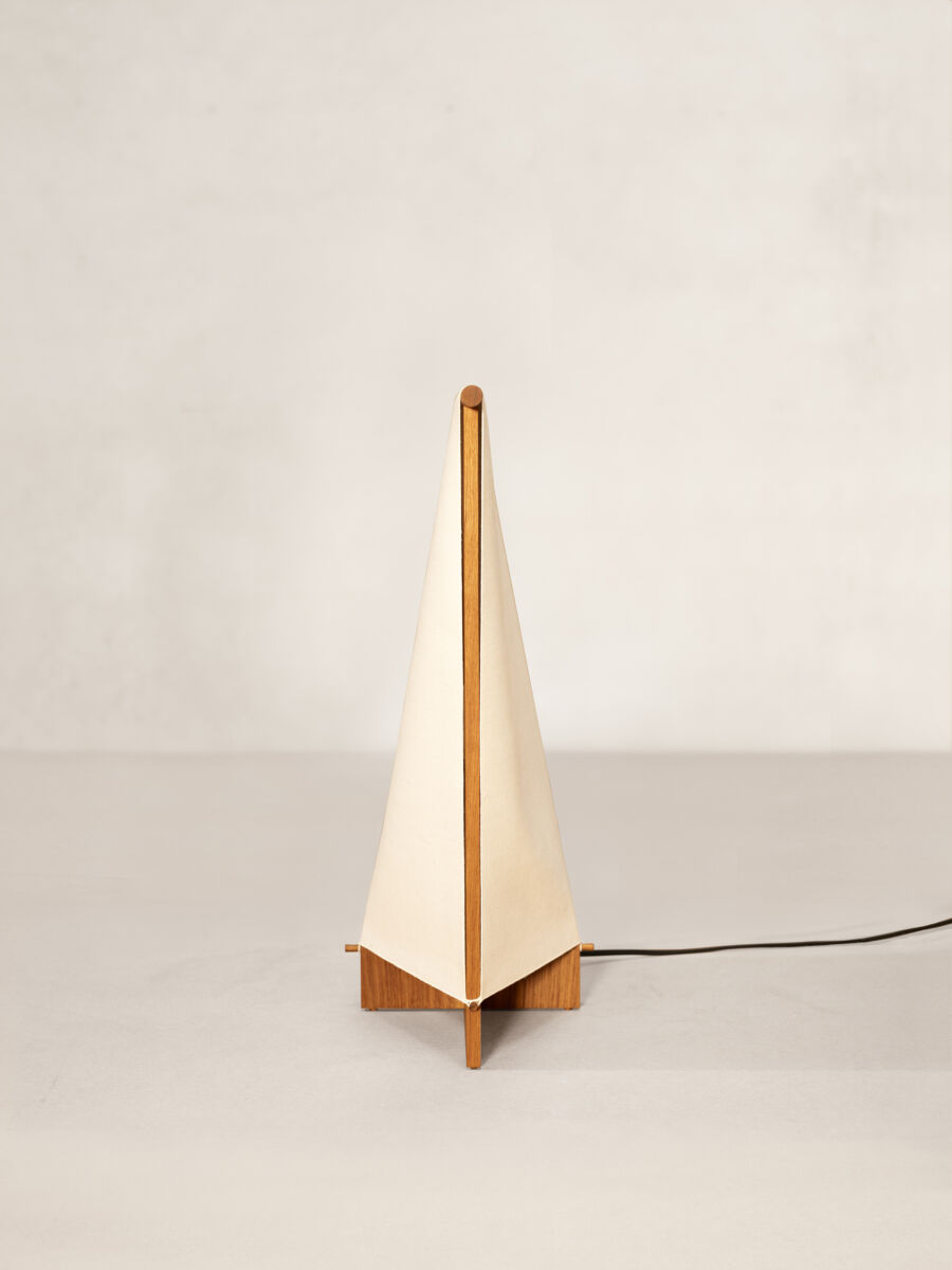 Nandi Lamp Side Profile