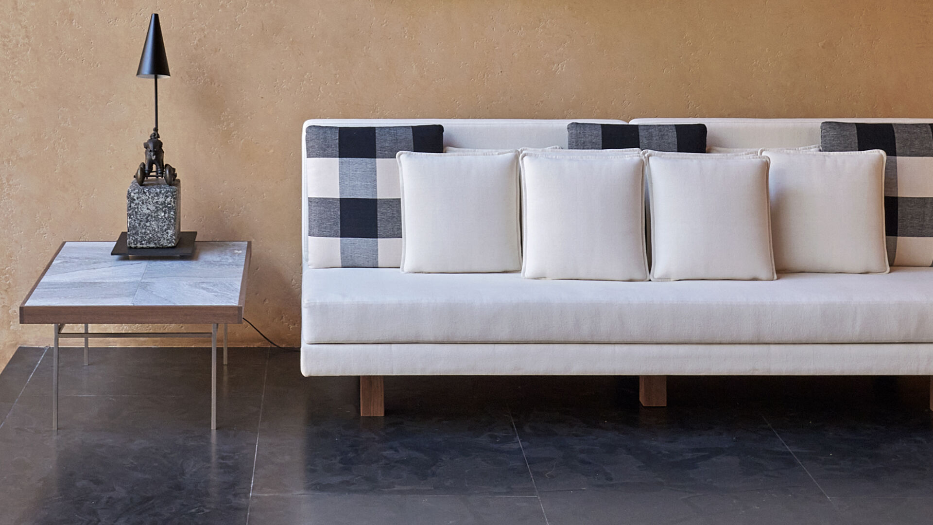 No 11 Guest Suite Sofa