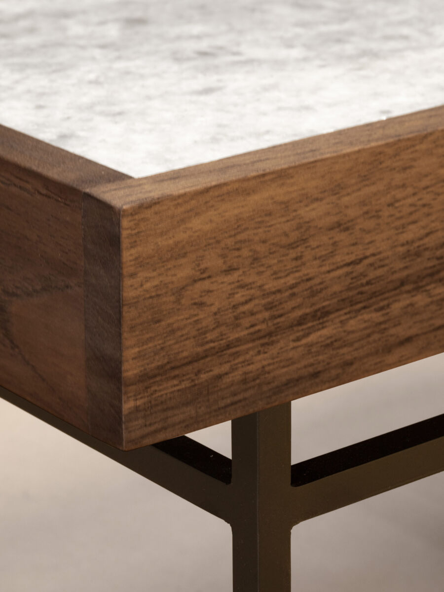 05 Side Table AR Cornner Detail