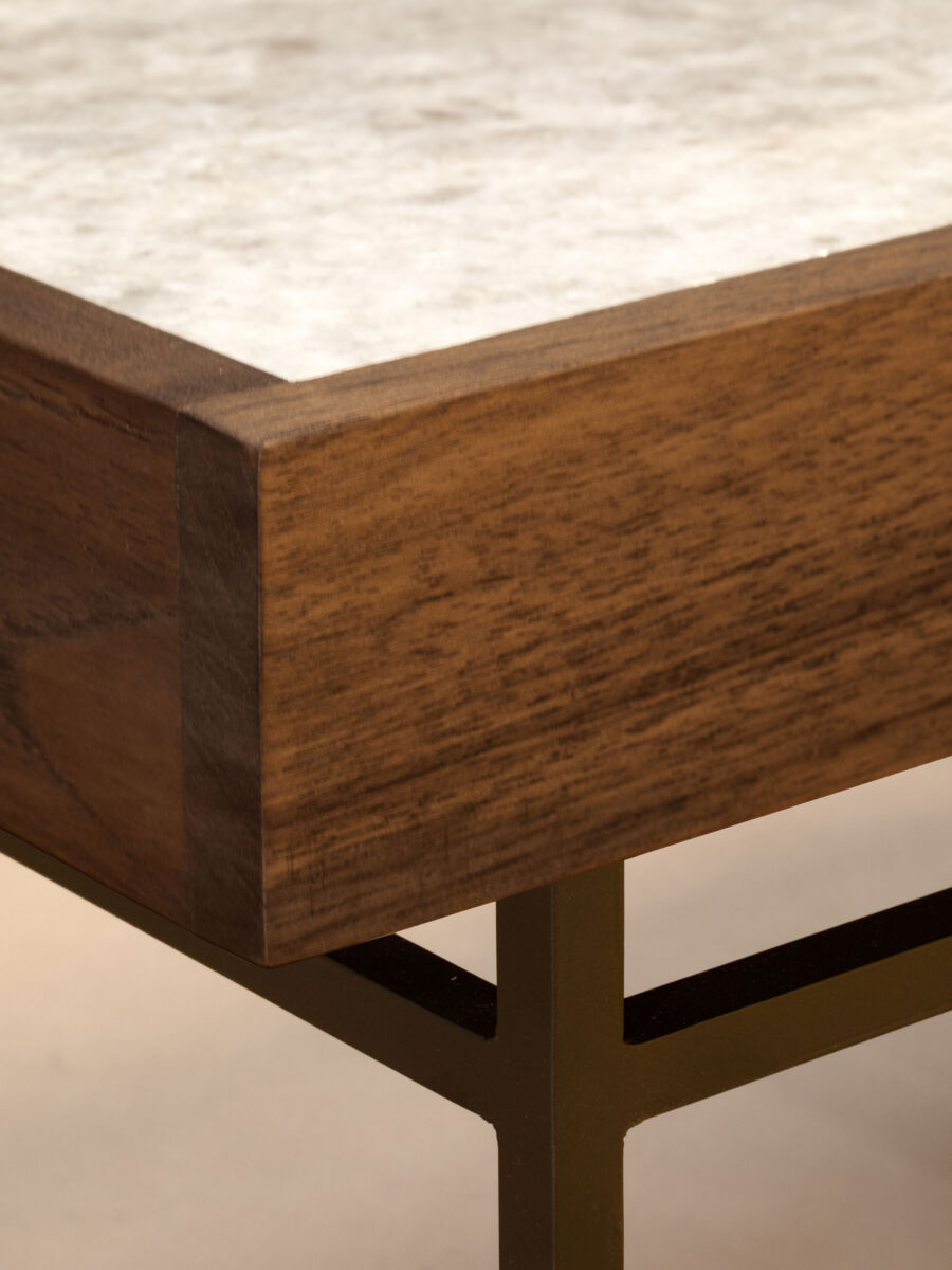 05 Side Table Corner