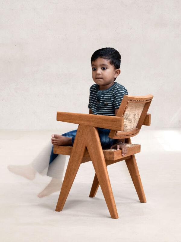 03 Baby OC Isometric Natural Teak