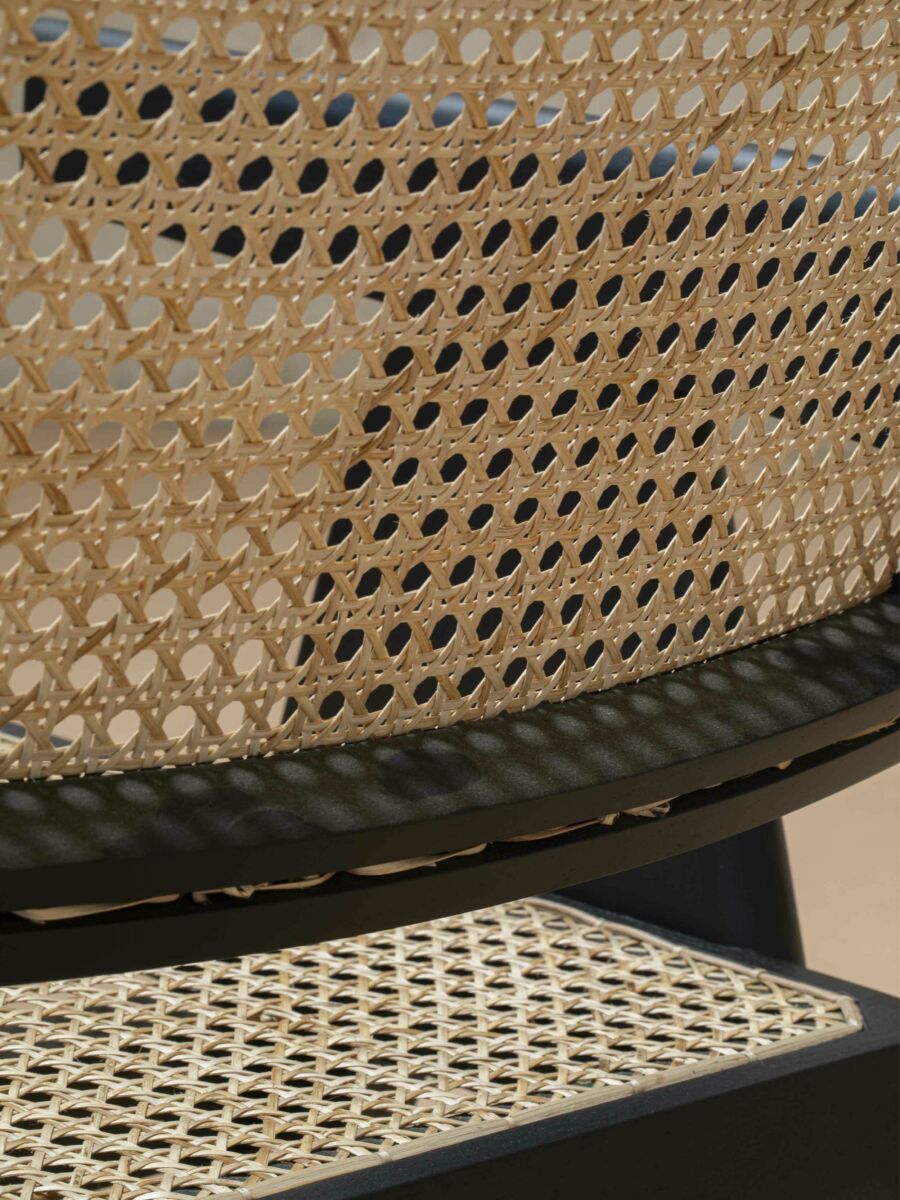 05 OC Black Detail A