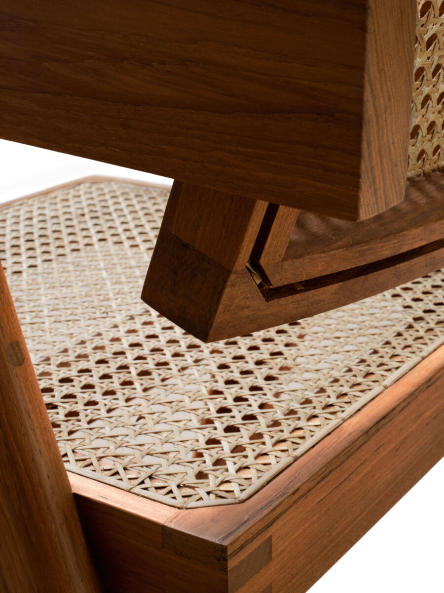 05 OC Detail B Dark Stain 2