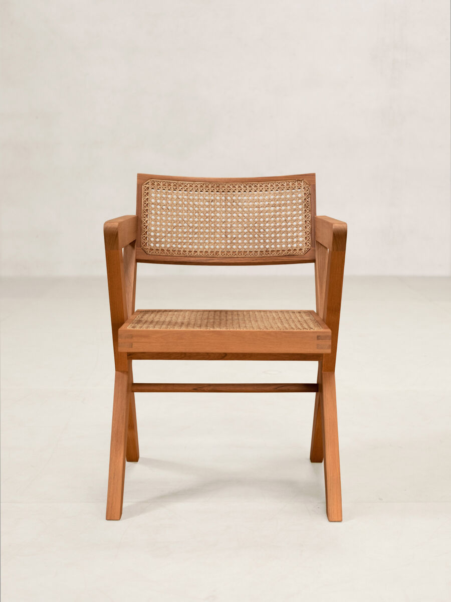 03 OC X Chair Standard Front Natural Teak