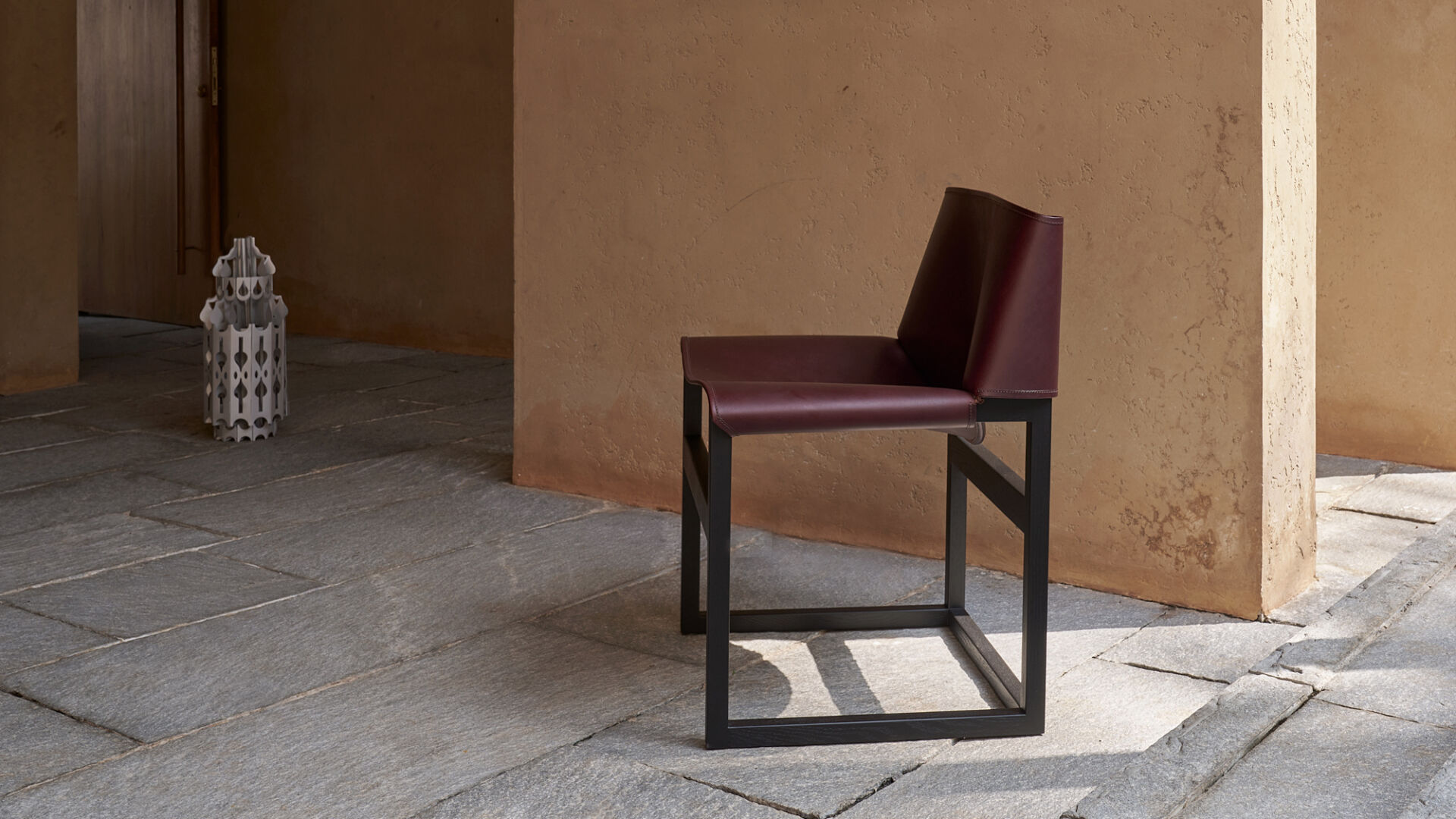 Saddle Chair