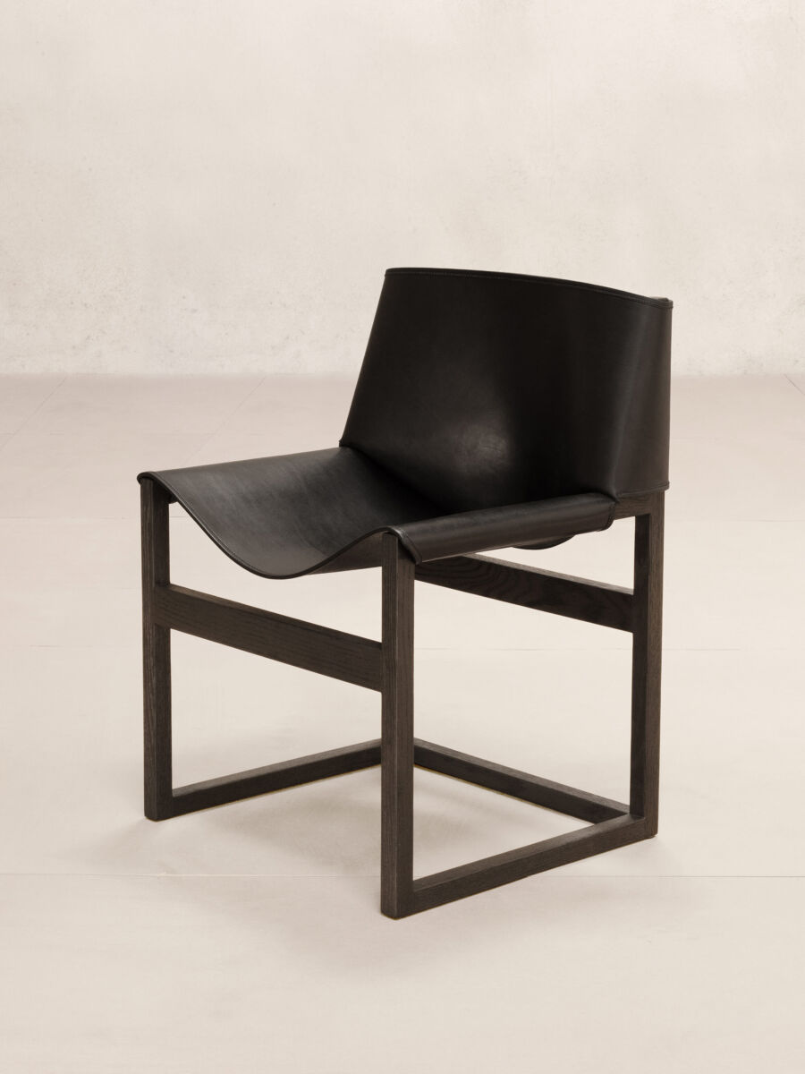 01 Saddle Chair Isometric