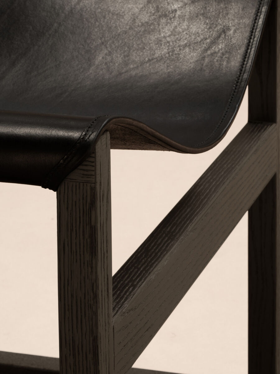 07 Saddle Chair Detail Beneath Seat