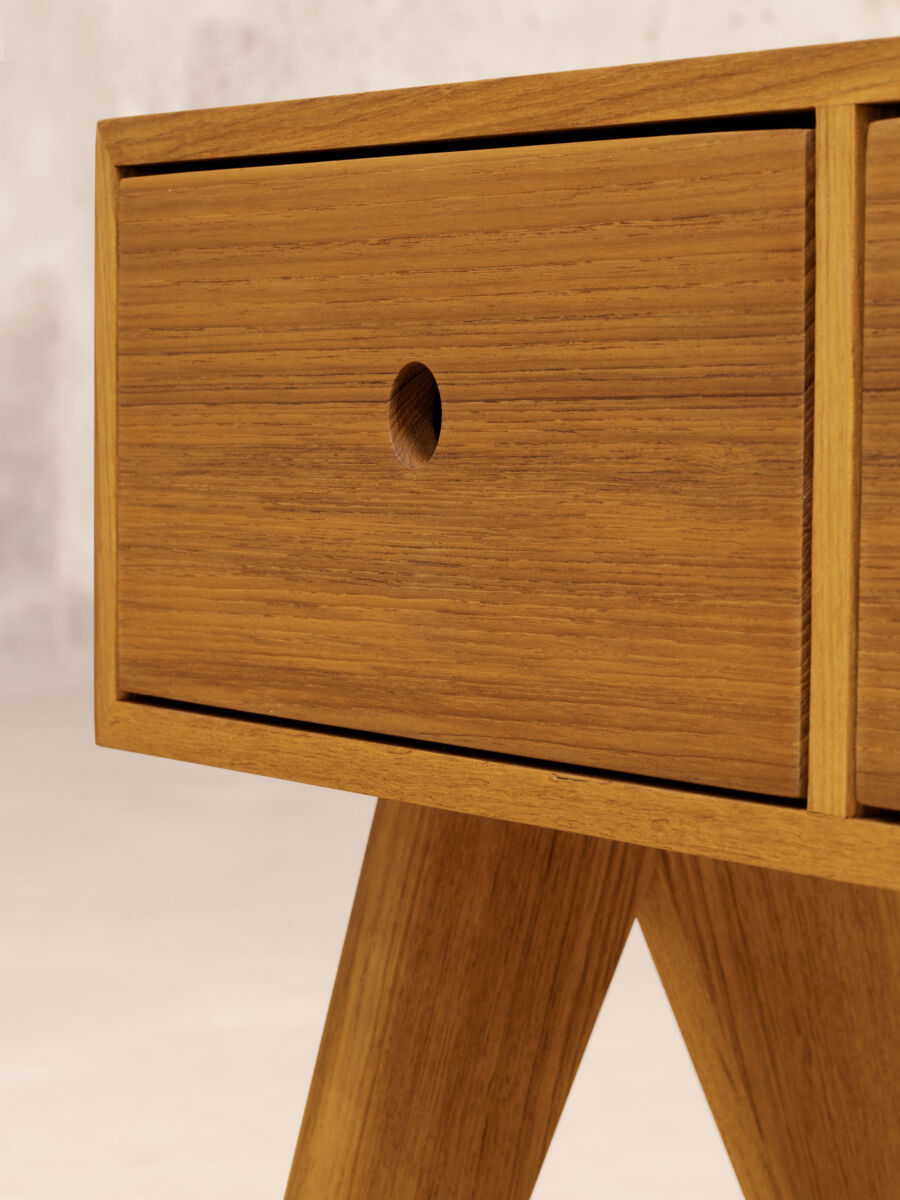 side-table-v-leg-phantom-hands-teak-finger-pull-recess-detail