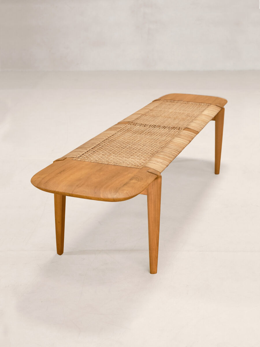 01 Tangali Bench Isometric NT