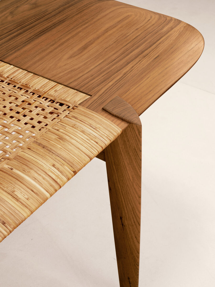 06 Tangali Bench Detail NT