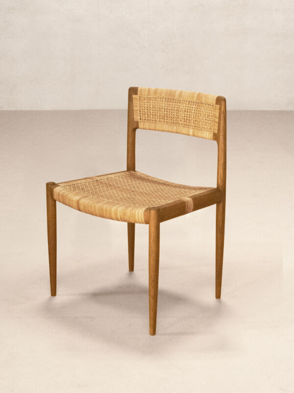 01 Isometric Profiles Tangali Dining Chair Armless Nt