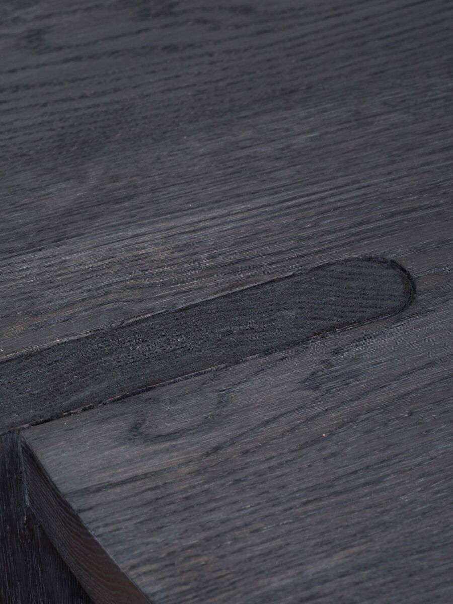 04 Low Blue Table Detail Groove