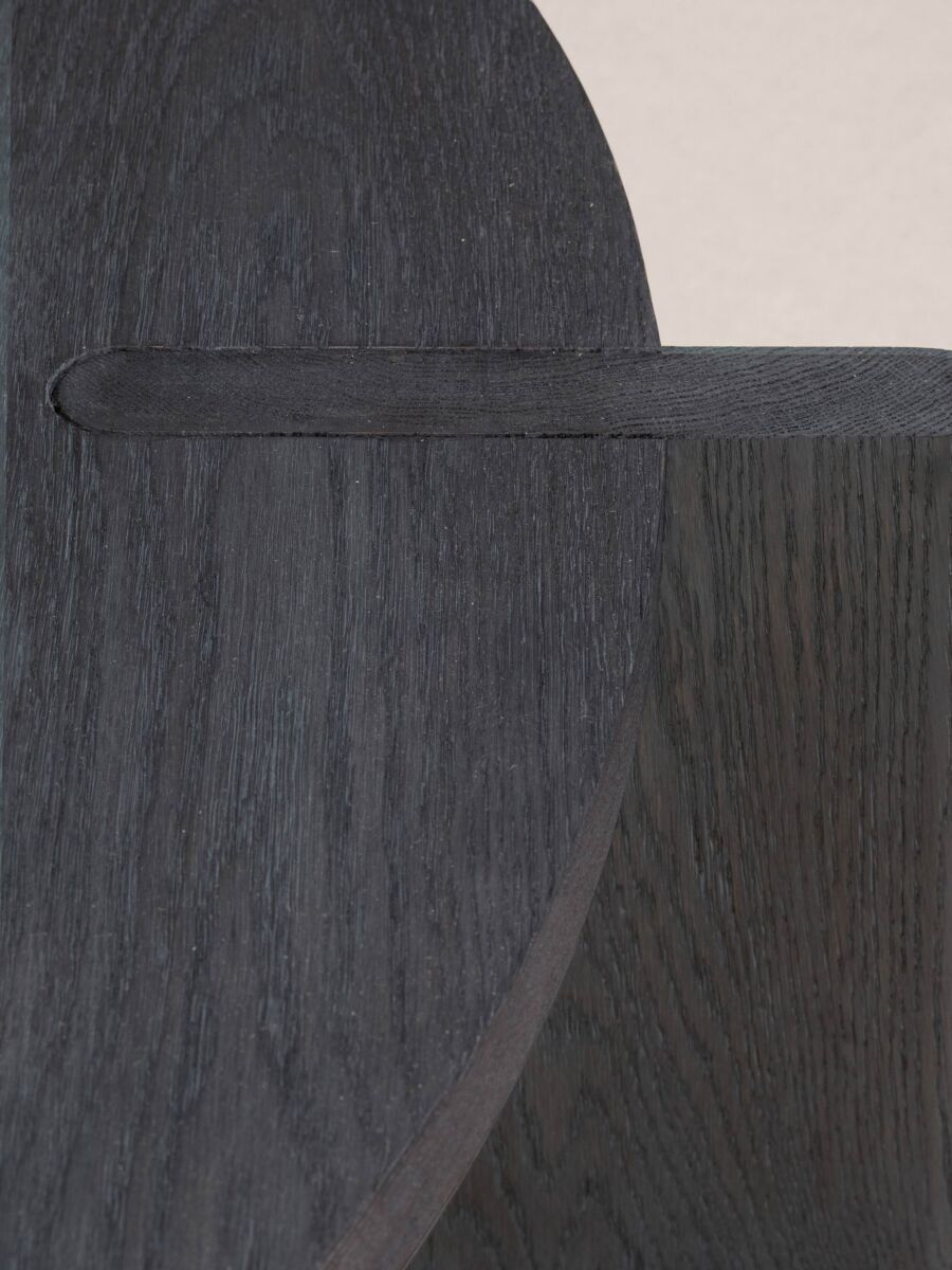 05 Low Blue Table Detail Top View