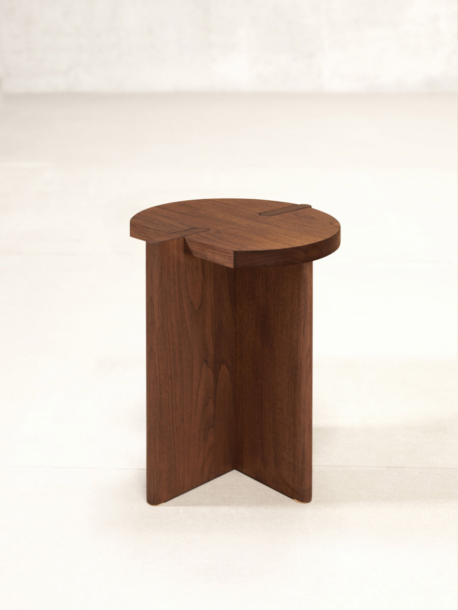 03 Teak Igloo Stool Iso Back